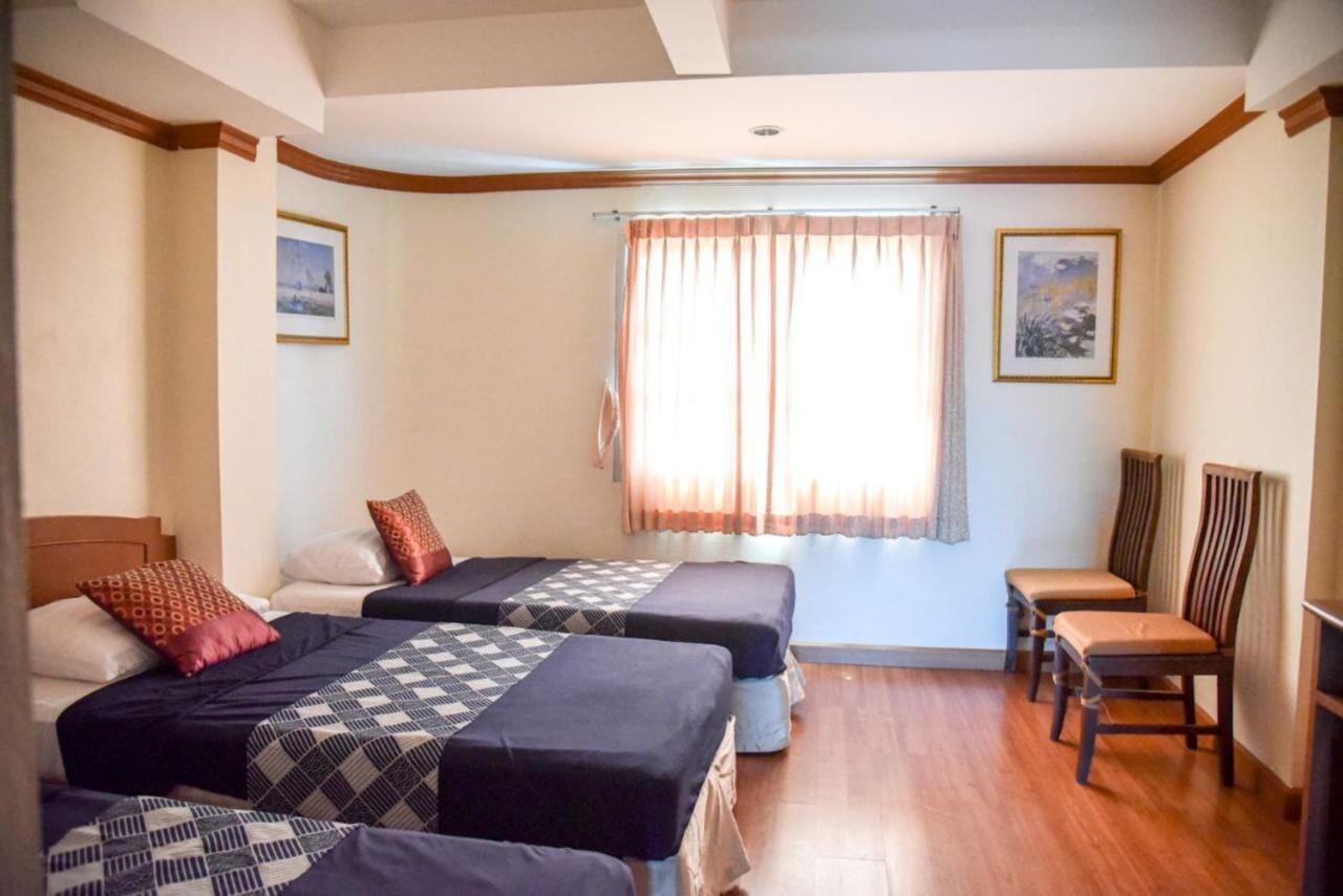 Chomsin Hua Hin ชมสินธุ์ หัวหิน Hotel Luaran gambar