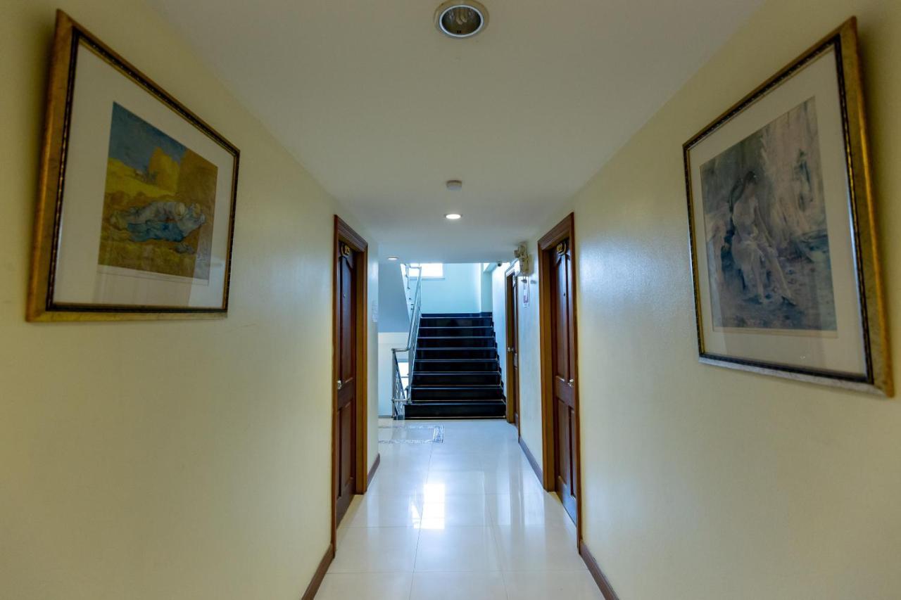 Chomsin Hua Hin ชมสินธุ์ หัวหิน Hotel Luaran gambar